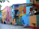 Barwy Buenos w dzielnicy La Boca