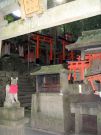 Fushimi Inari - kamienny lis, posaniec Inarii