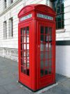 Niepowtarzalna londyska budka telefoniczna